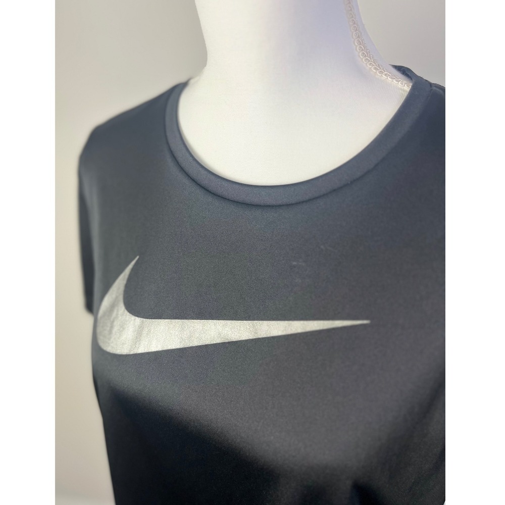 Nike Running Dri-FIT Minimalist T-Shirt Athletic Top Mesh Black Short Sleeve M - Picture 2 of 8